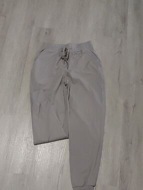 UE Light Gray Men's Jogger Sweatpants